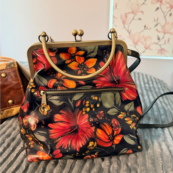 Patricia Nash Handbags - Patricia Nash Novella Framed Tropical Escape LeatherShoulder Bag/Satchel